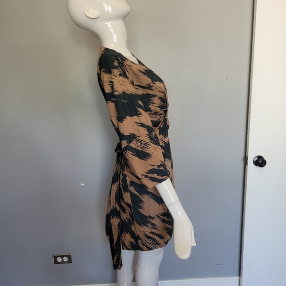 Apiece Apart Wrap Front Dress, VGUC, Size L - Picture 3 of 9
